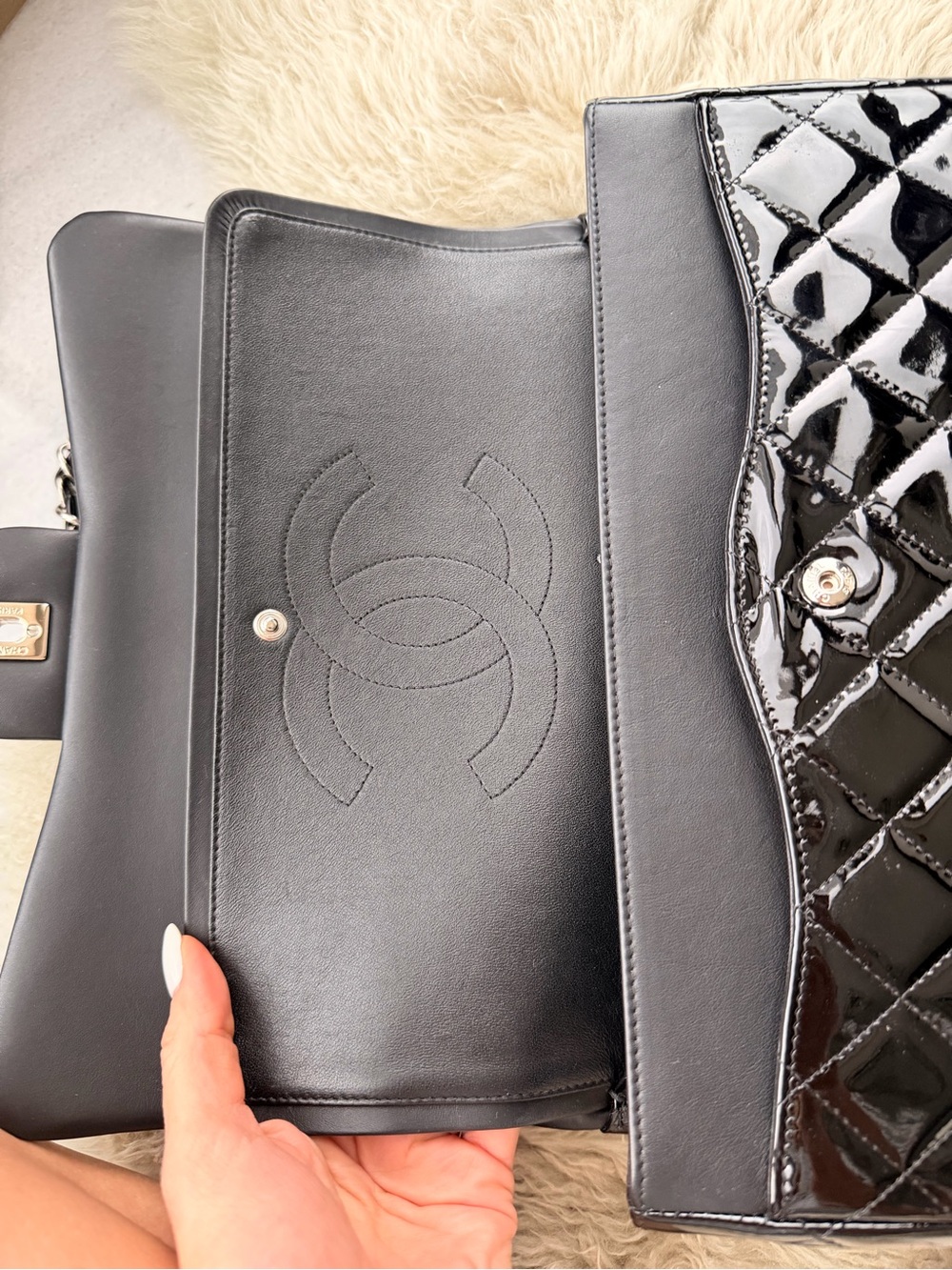 CHANEL Black Quilted Patent Leather Shoulder Bag with Silver Chain - Picture 3 of 13